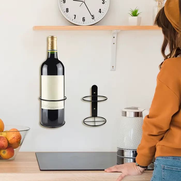 Casier à vin mural suspendu en métal