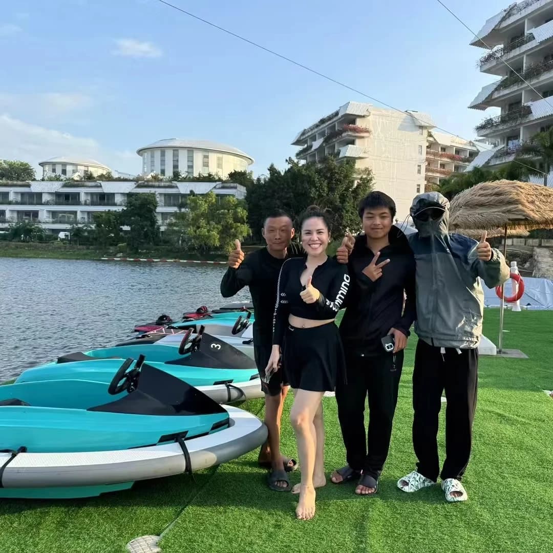 Havospark Mini Yacht de Sport électrique de luxe avec batterie au Lithium ternaire haute vitesse 45