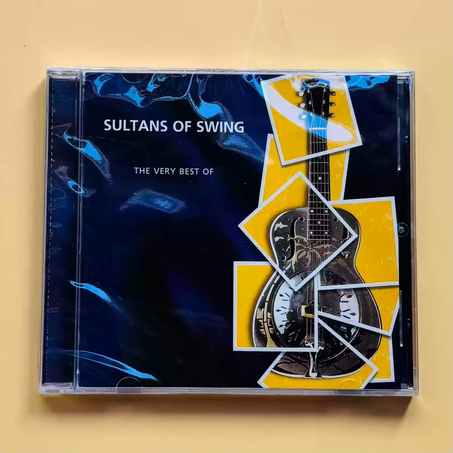 CD de musique rock western classique, couverture à thème artistique de collage géométrique de guitare, collection de morceaux de mélodies de guitare emblématiques