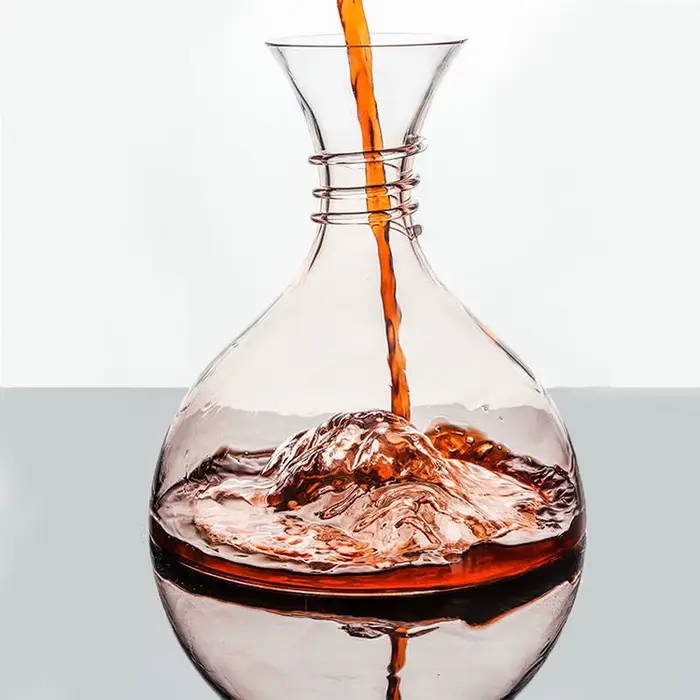 Carafe à Vin Rouge en Verre Clip