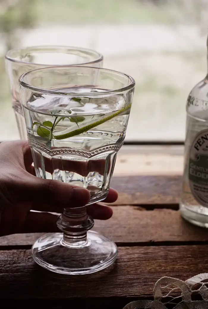 Verre à vin en verre d'absinthe, gobelet
