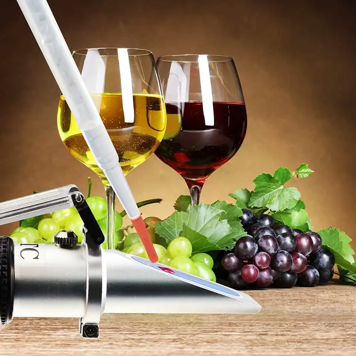 Réfractomètre 3 en 1 pour raisin et alcool RHW-25VATC 0-25%Vol 0-40%Brix 0-22Baume