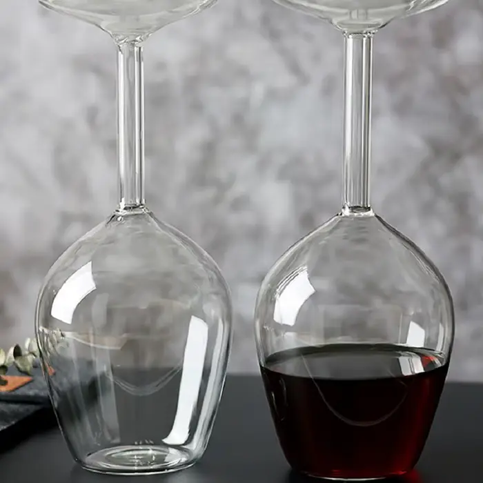 Verre à vin à l'envers pour scotch