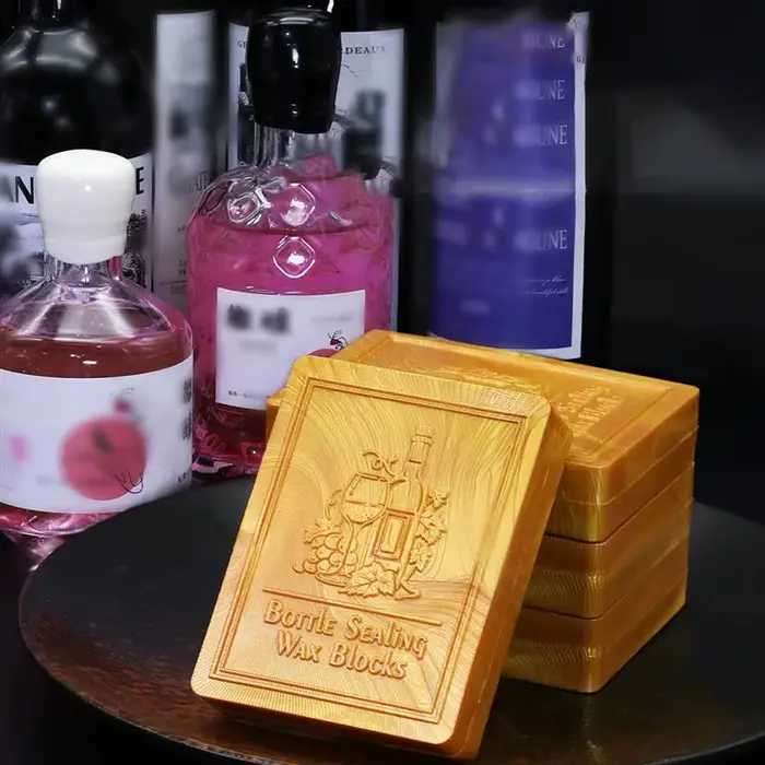 Bloc de cire d'étanchéité pour bouteille de vin rouge