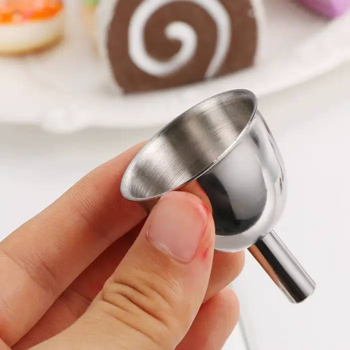 Mini entonnoir à vin en acier inoxydable