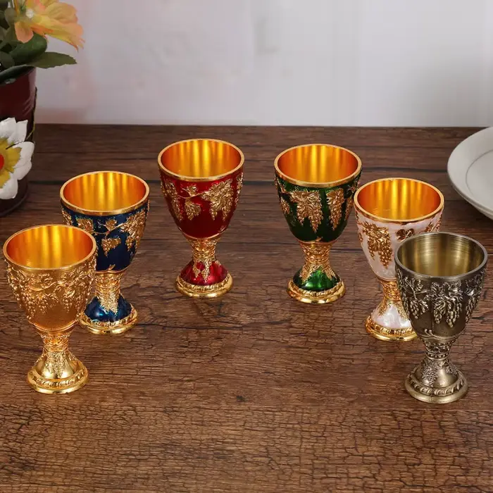 Verre à vin européen, tasse blanche portable vintage en alliage