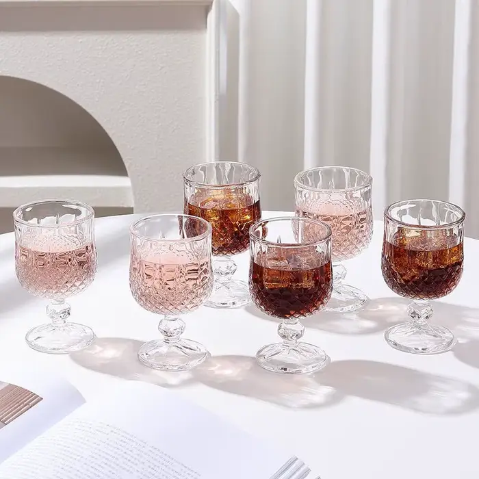 Verre à vin domestique