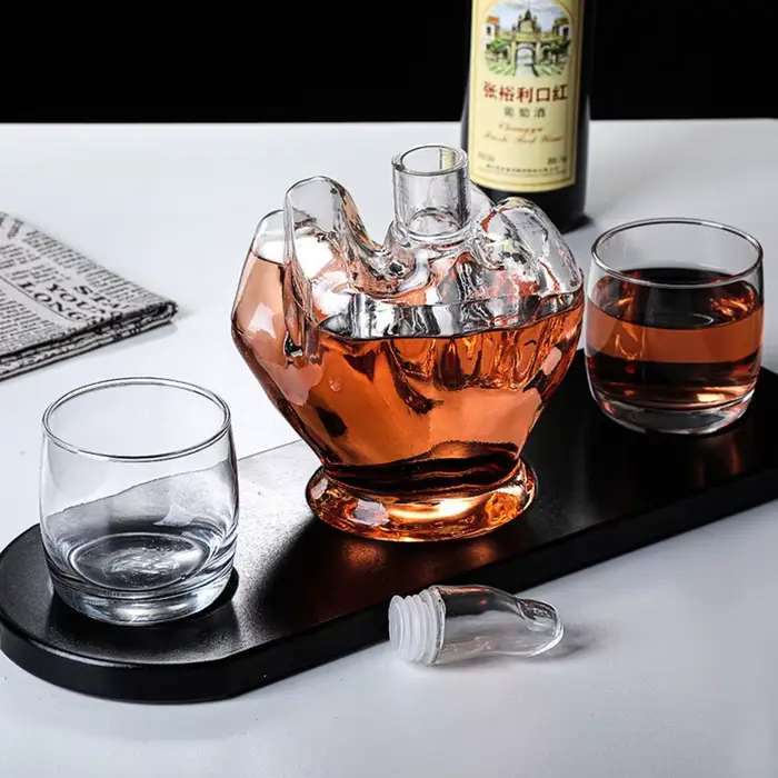 Décanteur à whisky en français ou scotch bourbon