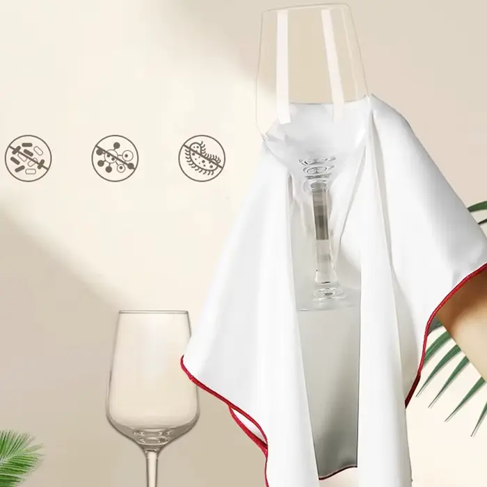 Gril spécial pour essuyer les verres à vin rouge, sans laisser de marques