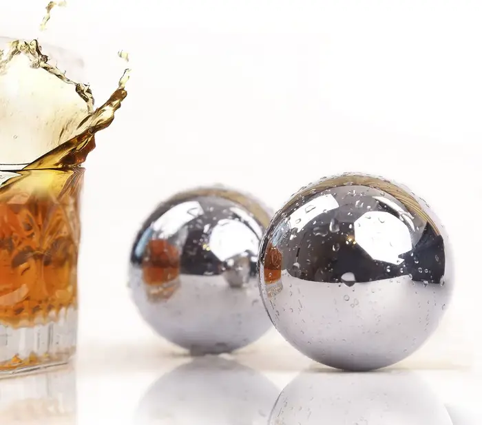2 pierres à whisky pour glaçons - Boules de congélateur réutilisables en acier inoxydable