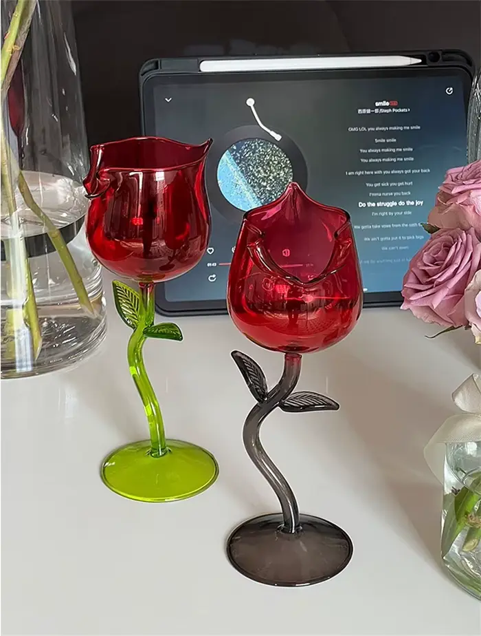 Grand verre à vin rouge monocouche