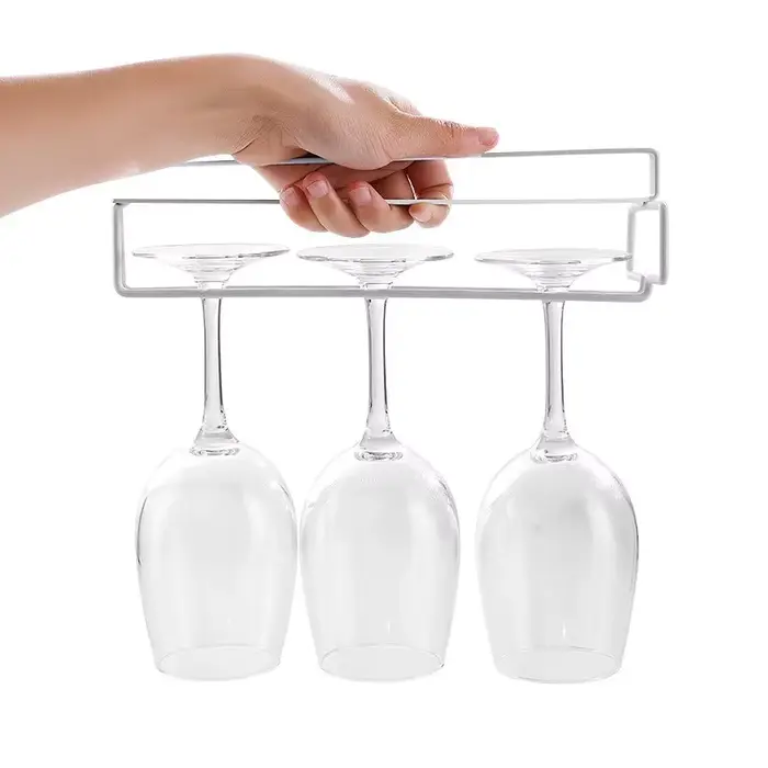 Support de rangement suspendu pour verres à vin sous armoire